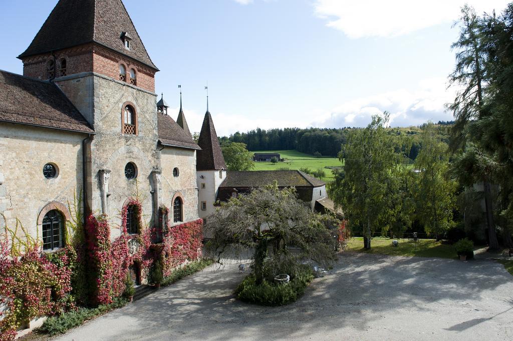 Schloss Muenchenwiler Murten Exterior photo